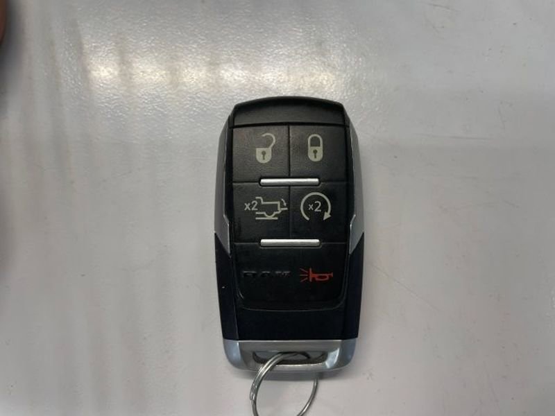 Used 2020 RAM 3500 Laramie AWD/4WD image 19