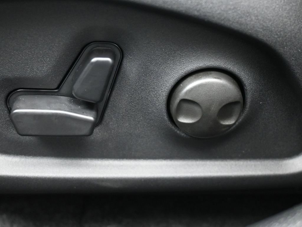 New 2026 Jeep Compass Latitude image 32