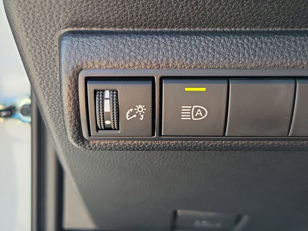 New 2026 Toyota Corolla LE FWD image 29
