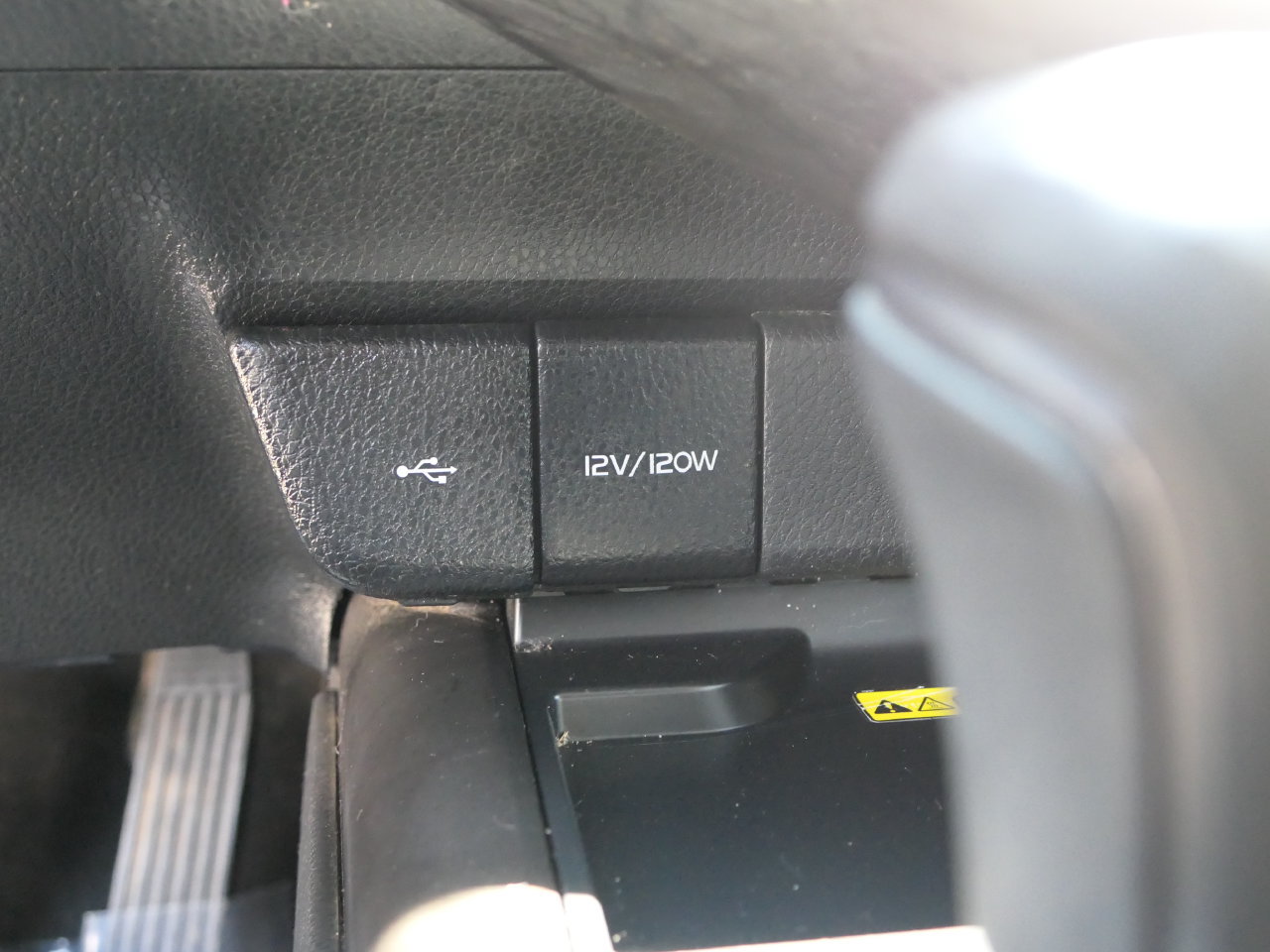 Used 2024 Toyota Camry XSE w/ Navigation Package FWD image 21