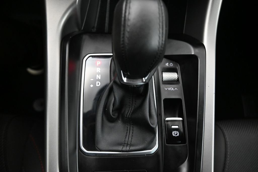 Used 2024 Dodge Hornet R/T w/ R/T Blacktop Package AWD/4WD image 18