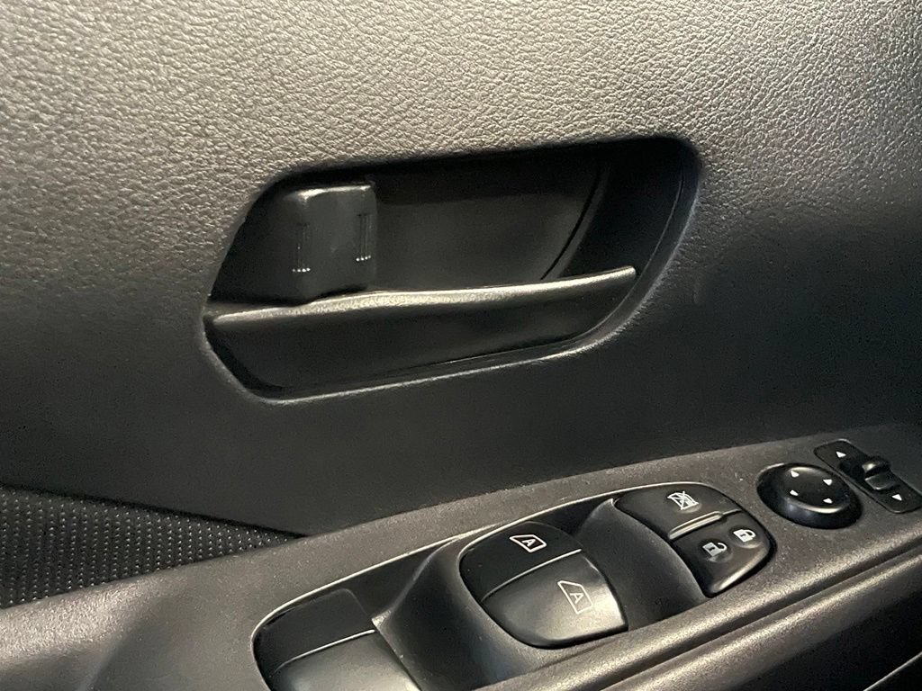 Used 2023 Nissan Kicks S FWD image 25