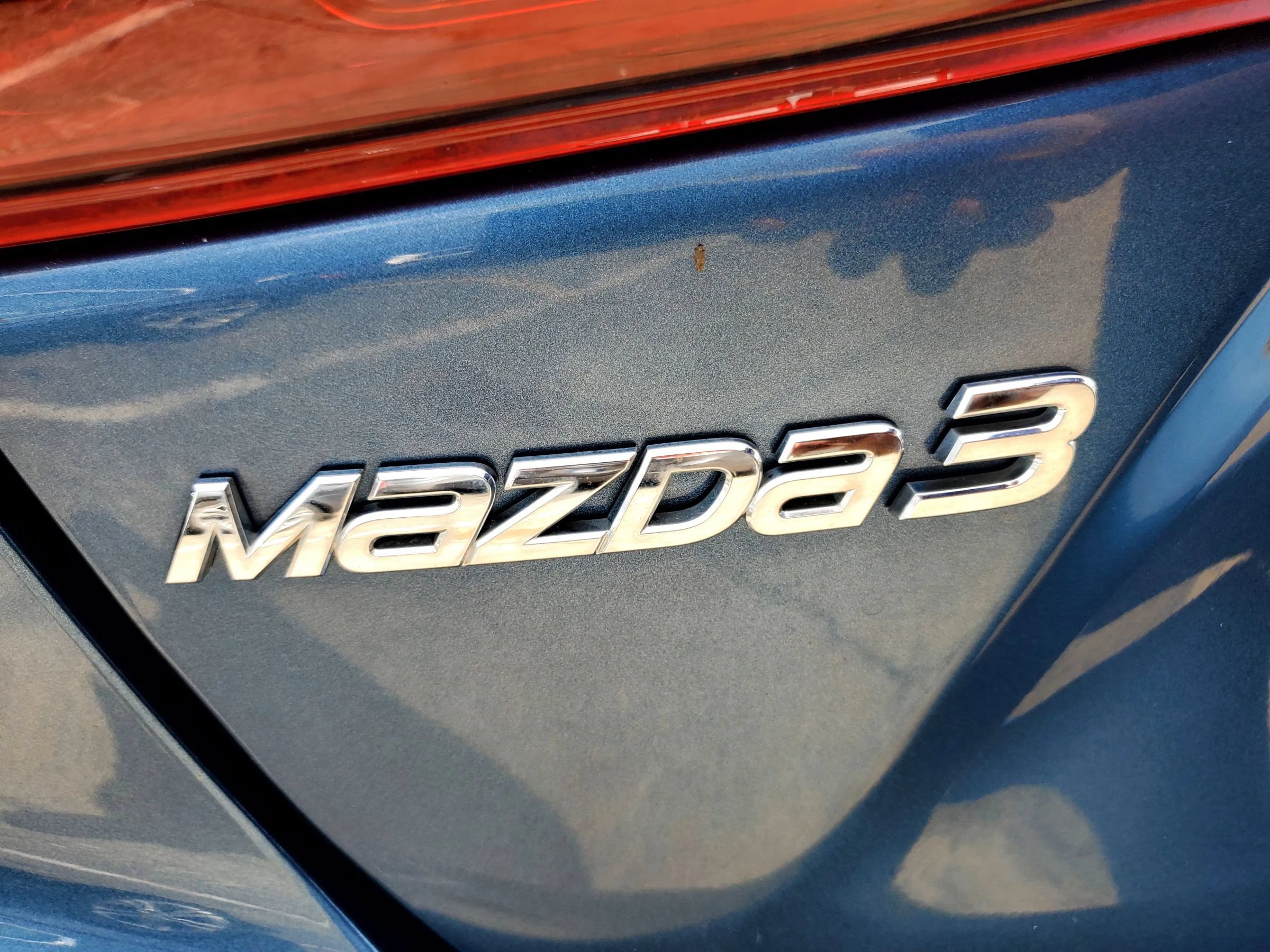 Used 2017 MAZDA MAZDA3 Sport w/ Preferred Equipment Package FWD image 13