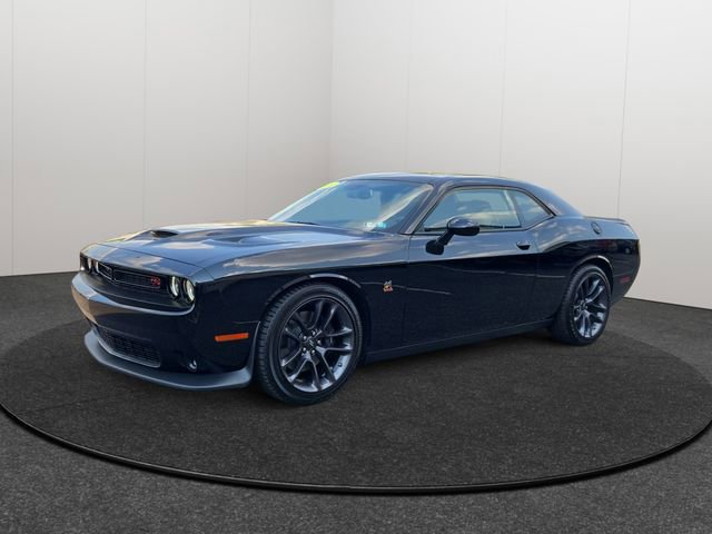 Used 2023 Dodge Challenger R/T Scat Pack RWD image 3