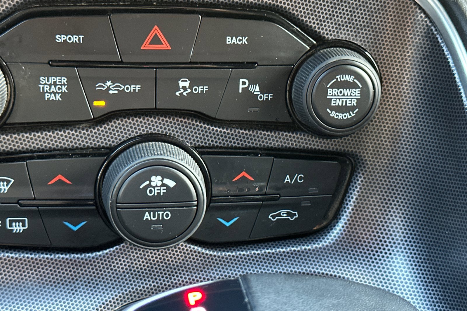 Used 2016 Dodge Challenger R/T Scat Pack image 29