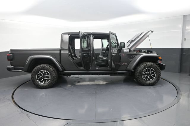 New 2026 Jeep Gladiator Sport AWD/4WD image 37