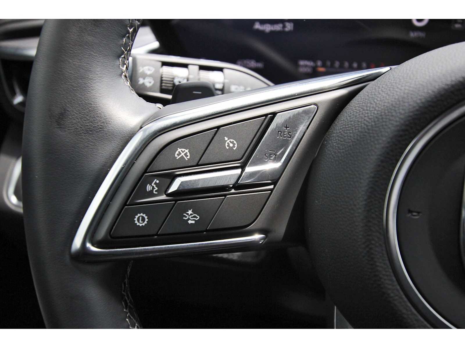 Used 2026 Buick Enclave Sport Touring w/ Power Package FWD image 16