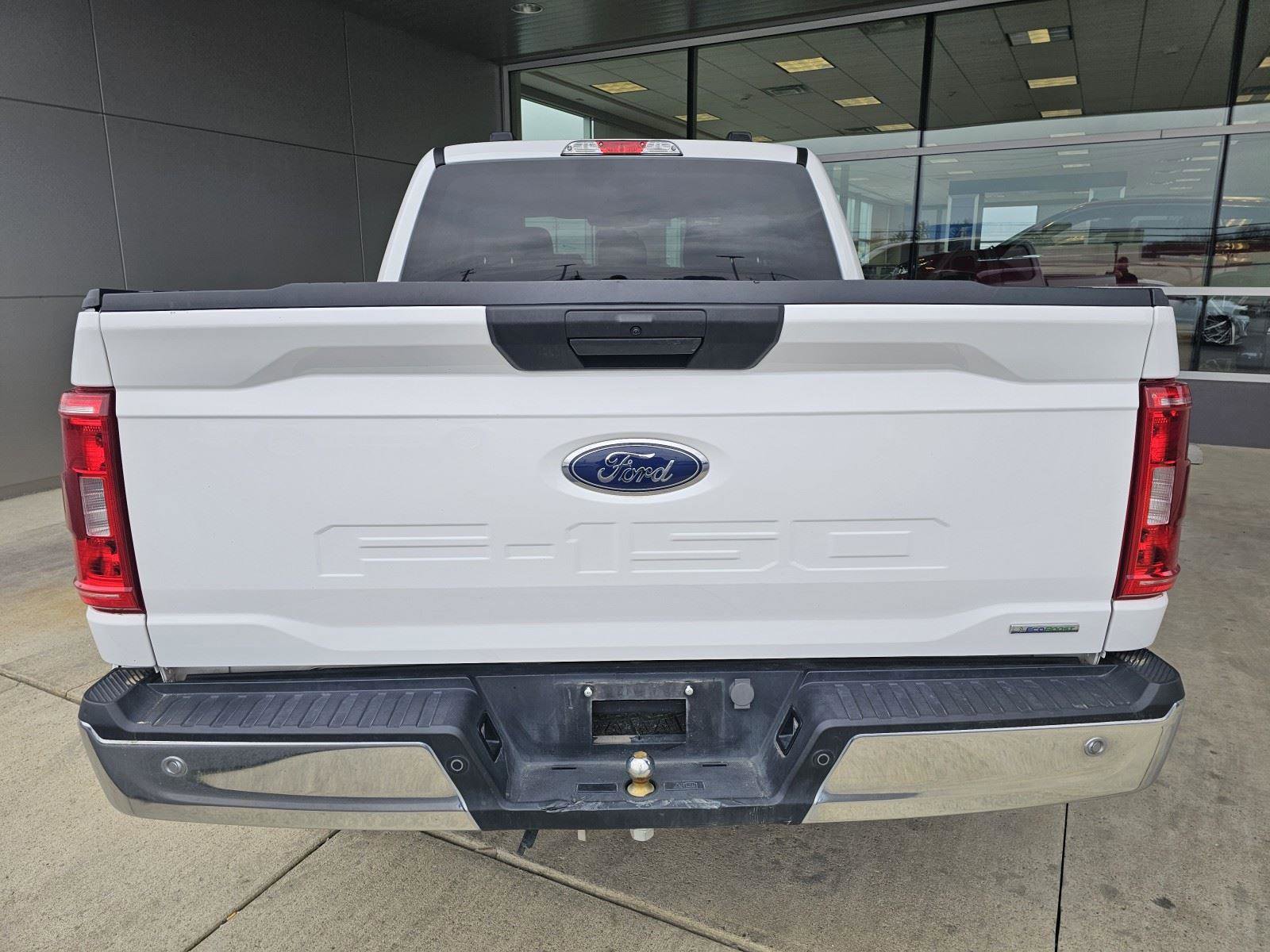 Used 2023 Ford F150 XLT image 4