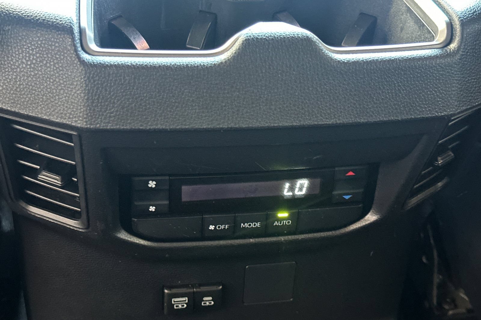 Certified 2025 Toyota Sequoia SR5 AWD/4WD image 16
