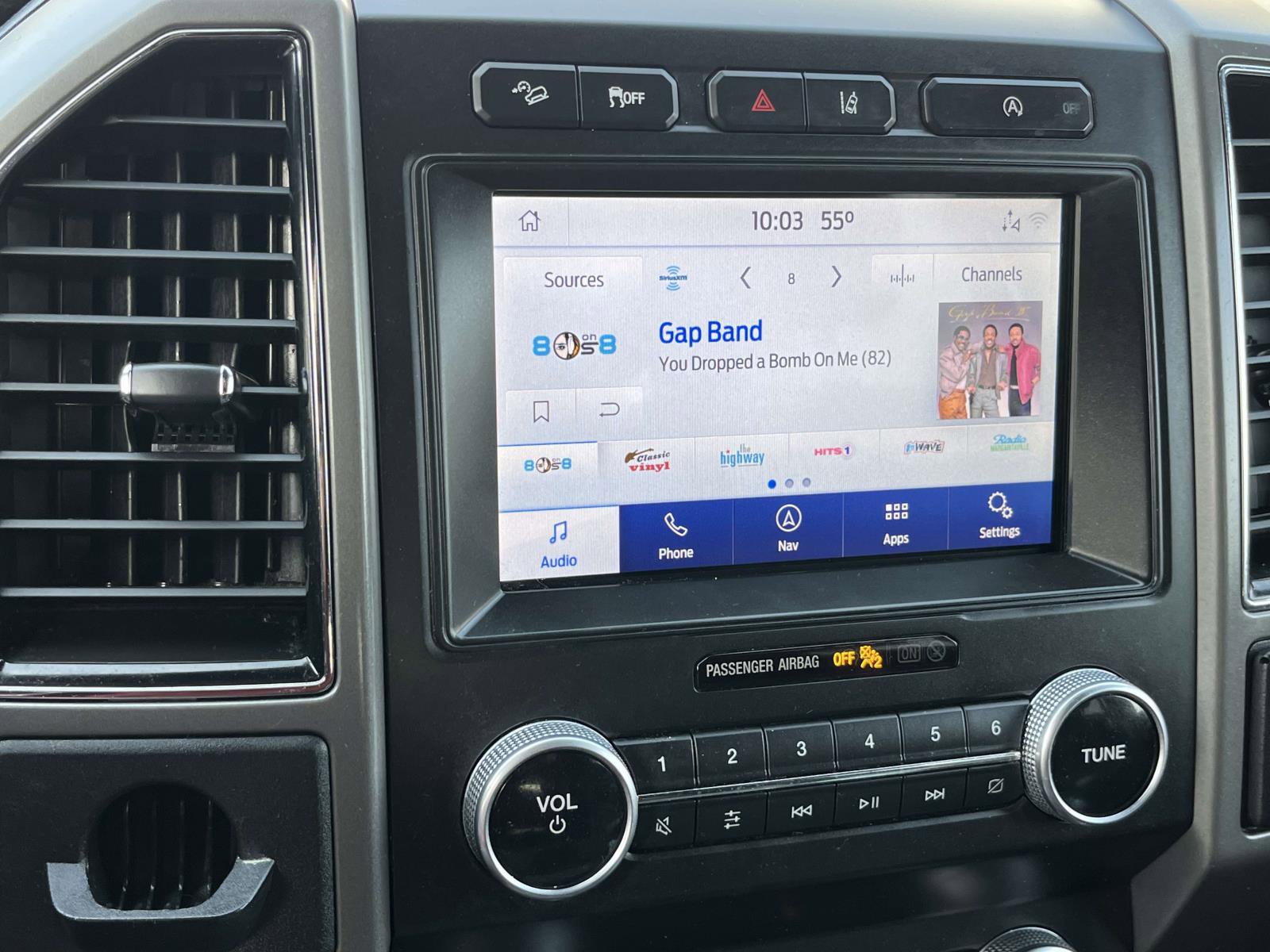 Used 2020 Ford Expedition XLT w/ Equipment Group 202A image 23