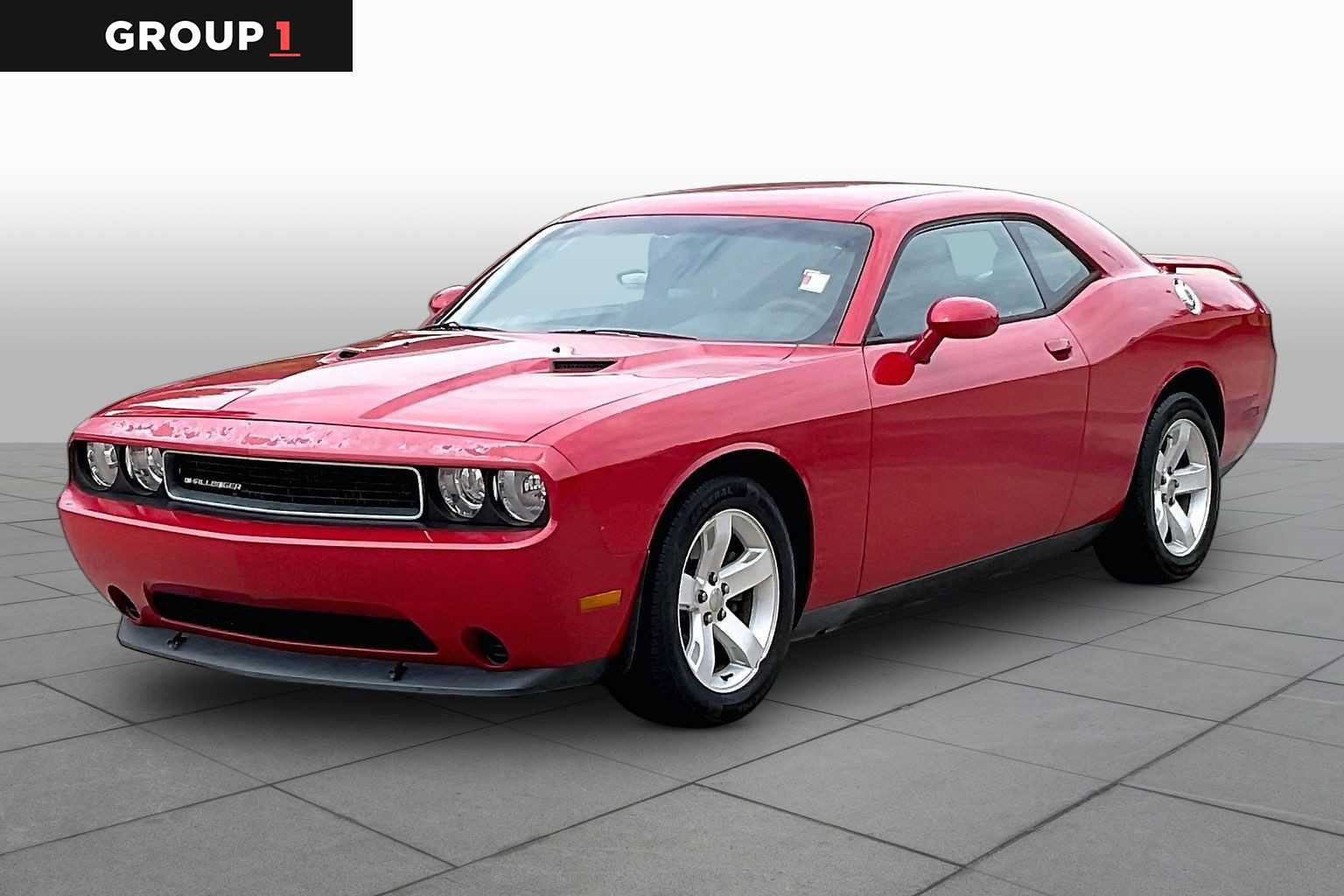 Used 2012 Dodge Challenger SXT