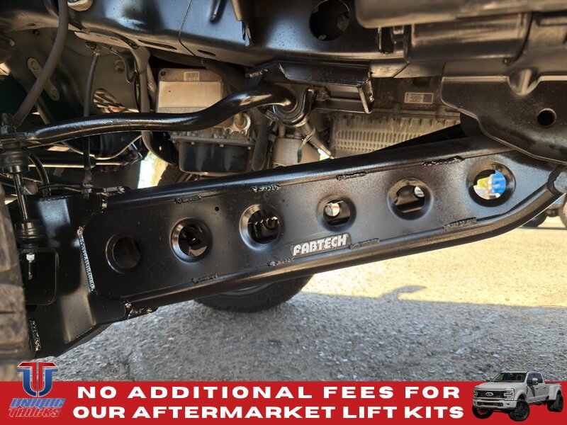 Used 2020 Ford F250 Platinum w/ FX4 Off-Road Package AWD/4WD image 14