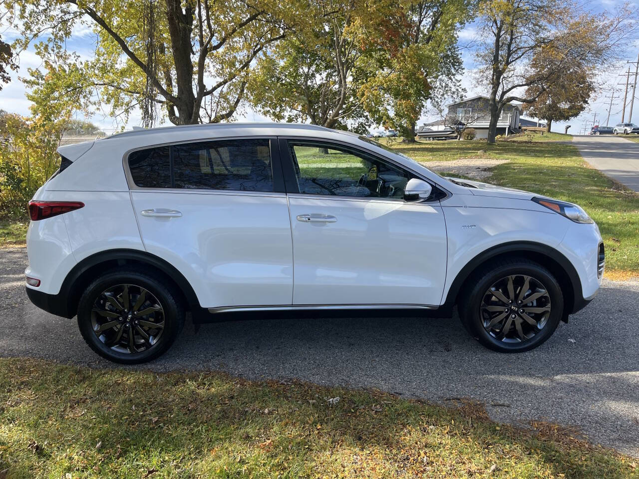 Used 2018 Kia Sportage EX w/ EX Sport Appearance Package image 6