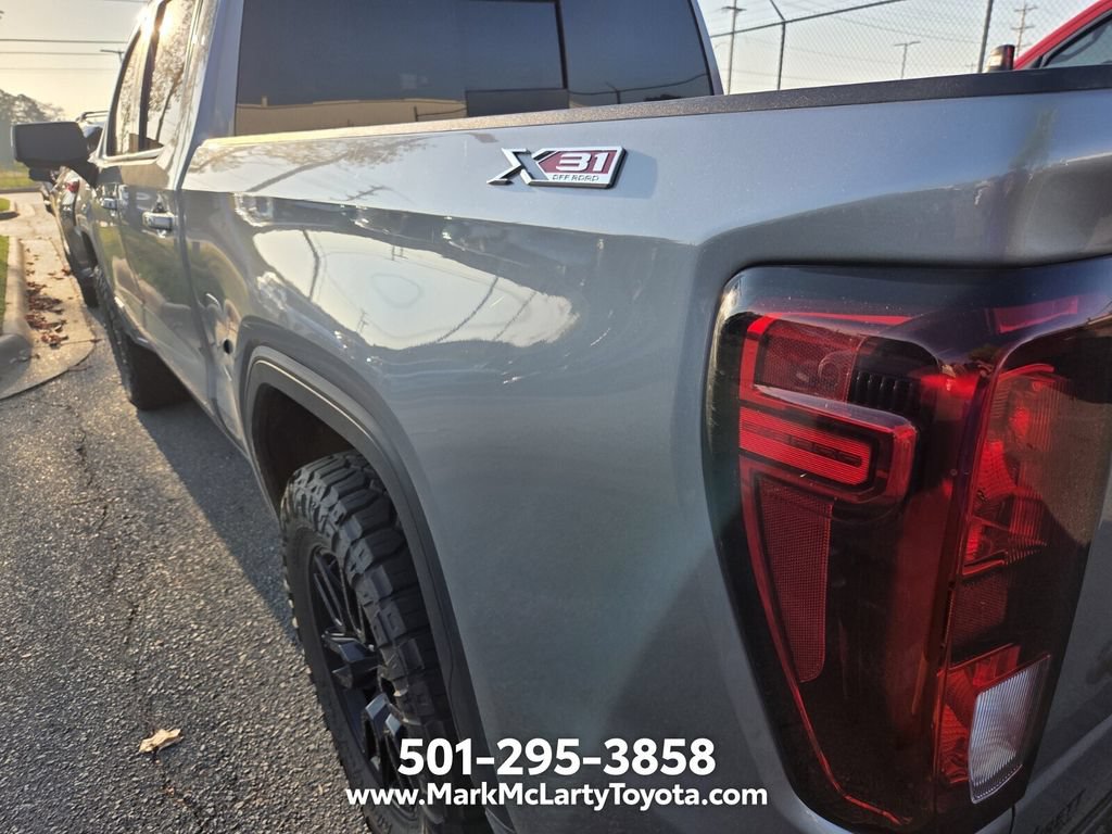 Used 2025 GMC Sierra 1500 Elevation w/ Elevation Premium Package AWD/4WD image 6