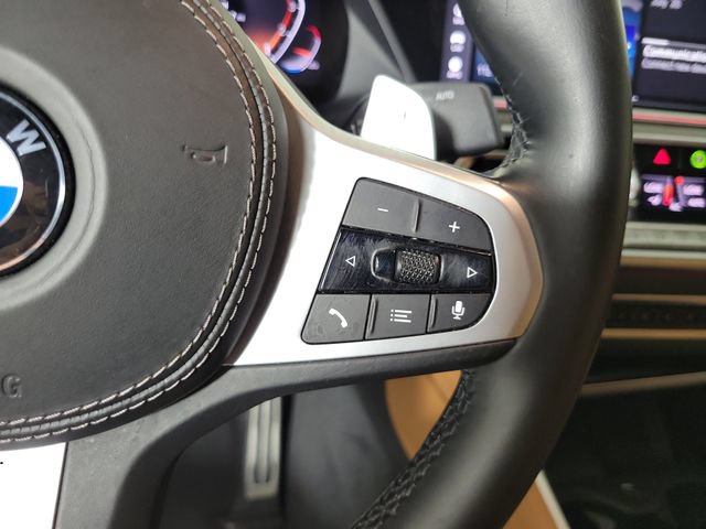 Used 2022 BMW X6 xDrive40i w/ M Sport Package AWD/4WD image 28