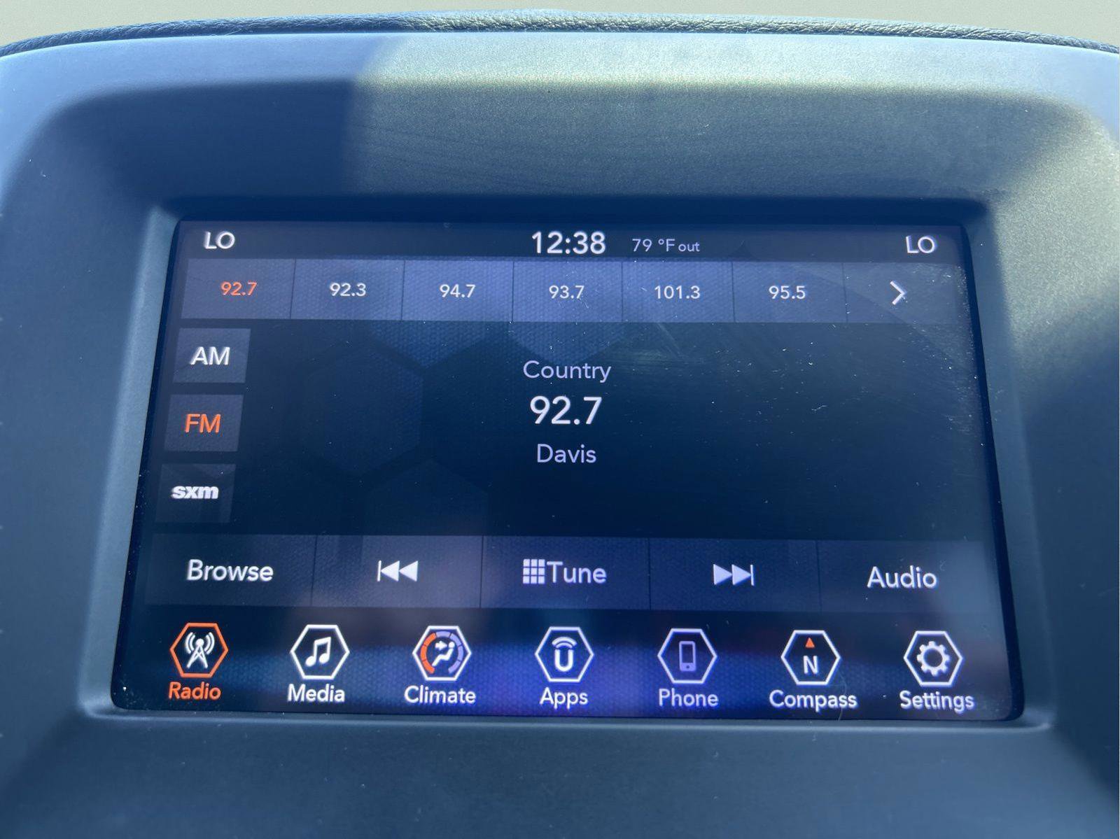 Certified 2019 Jeep Compass Latitude image 27