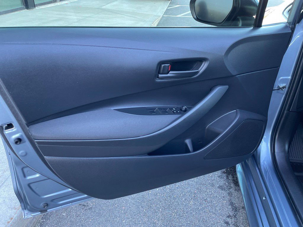Used 2024 Toyota Corolla LE FWD image 9