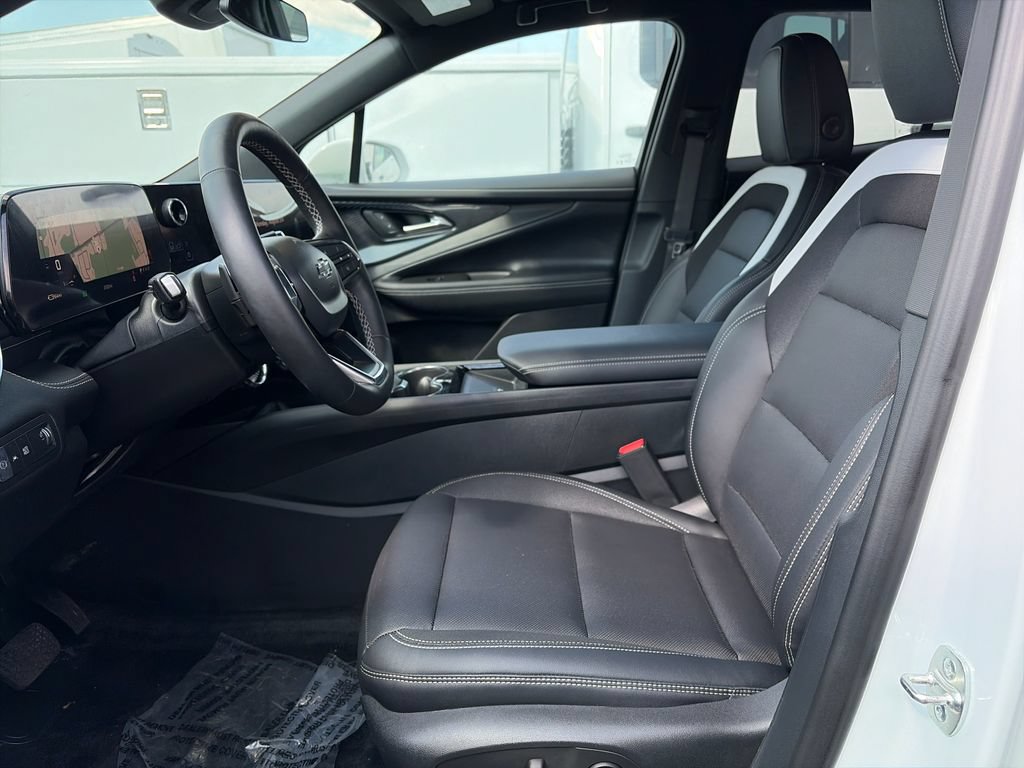 New 2026 Chevrolet Blazer EV LT AWD/4WD image 13