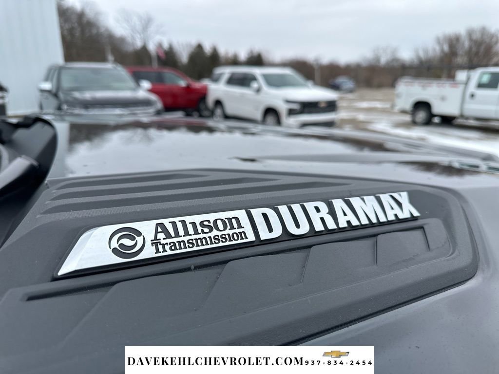 Used 2024 Chevrolet Silverado 2500 ZR2 w/ Technology Package image 39