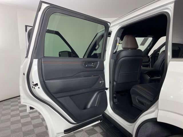New 2026 Nissan Armada SL w/ Captain's Chari Seat Package image 40
