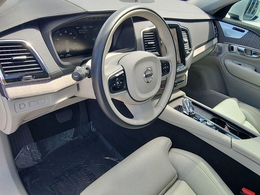 Used 2021 Volvo XC90 T8 Inscription w/ Lounge Package AWD/4WD image 25
