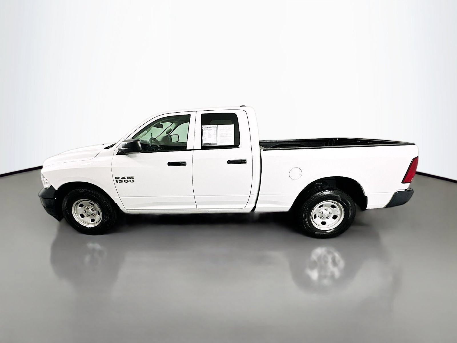 Used 2016 RAM 1500 Tradesman RWD image 4