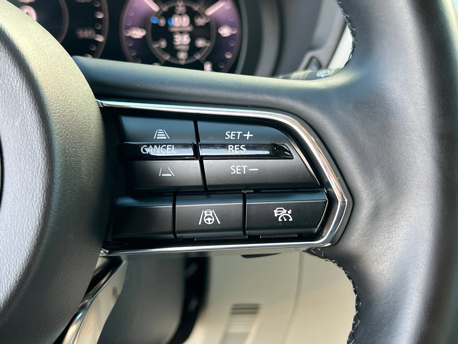 Used 2025 MAZDA CX-90 Plug-In Hybrid w/ Premium Plus AWD/4WD image 10