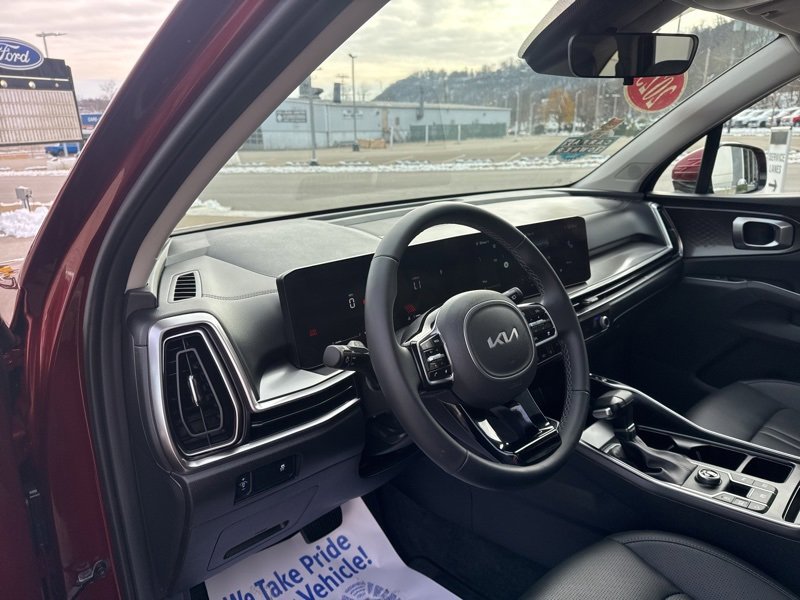 Used 2025 Kia Sorento S w/ Panoramic Sunroof Package image 27