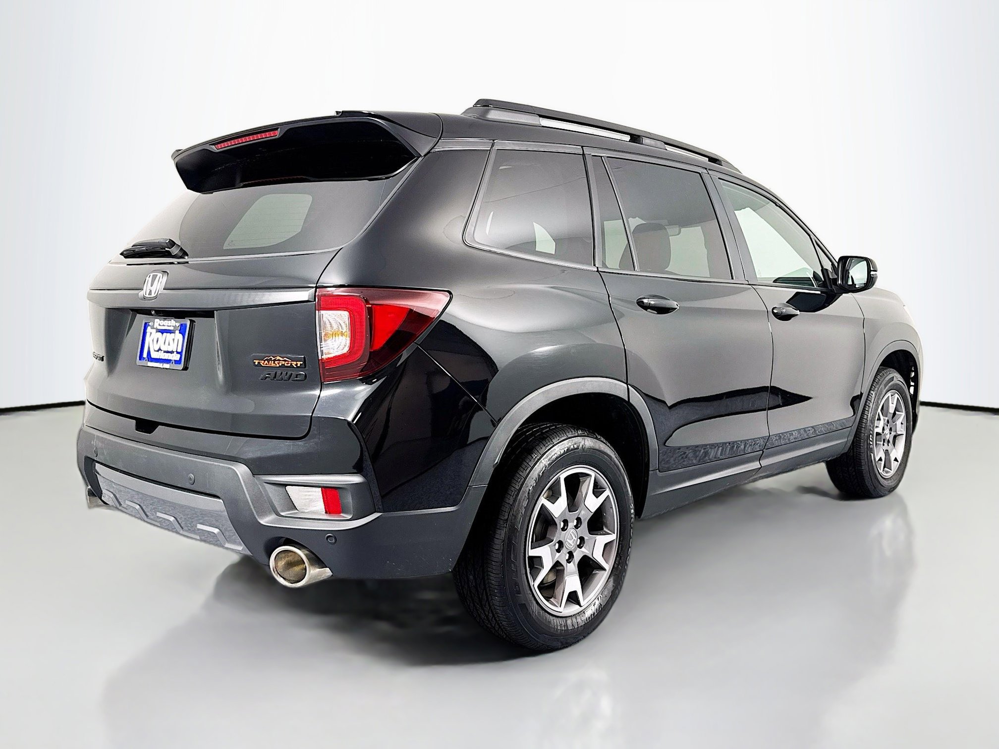 Certified 2023 Honda Passport TrailSport image 5