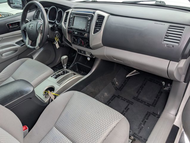 Used 2014 Toyota Tacoma PreRunner w/ SR5 Package RWD image 19