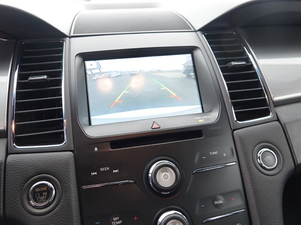 Used 2017 Ford Taurus SEL w/ Equipment Group 201A image 19