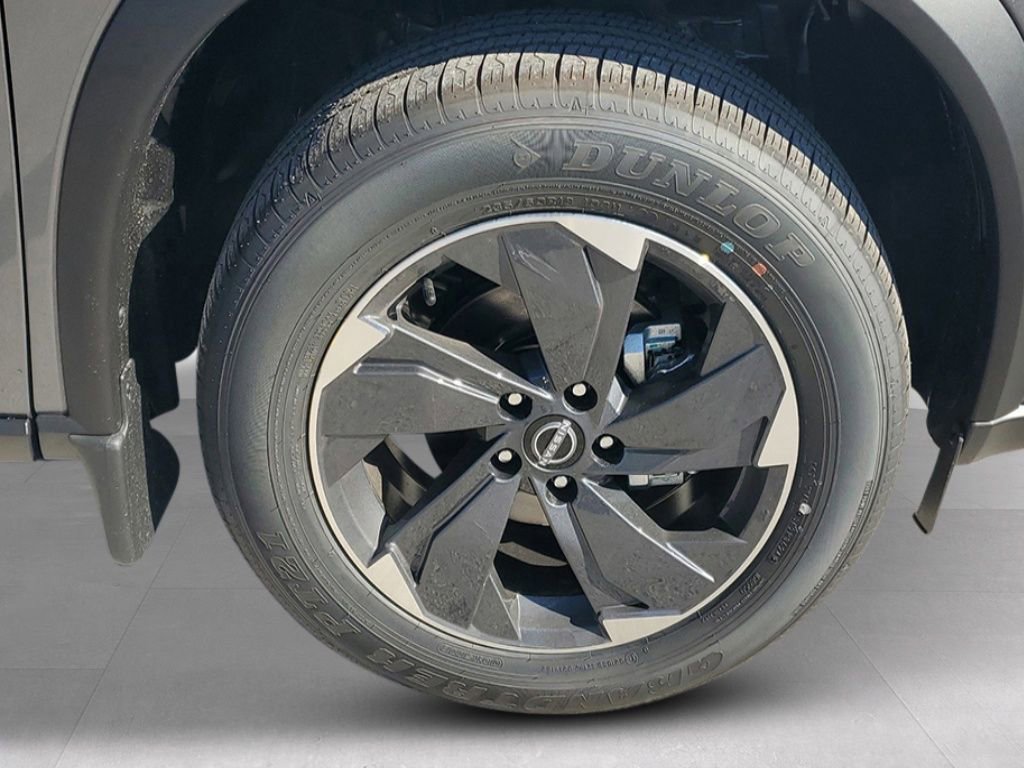 New 2026 Nissan Rogue SV w/ SV Premium Package image 8