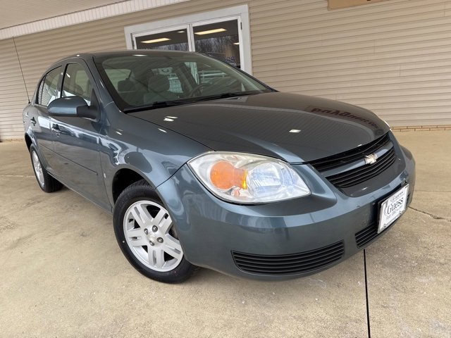 Used 2006 Chevrolet Cobalt LT image 2