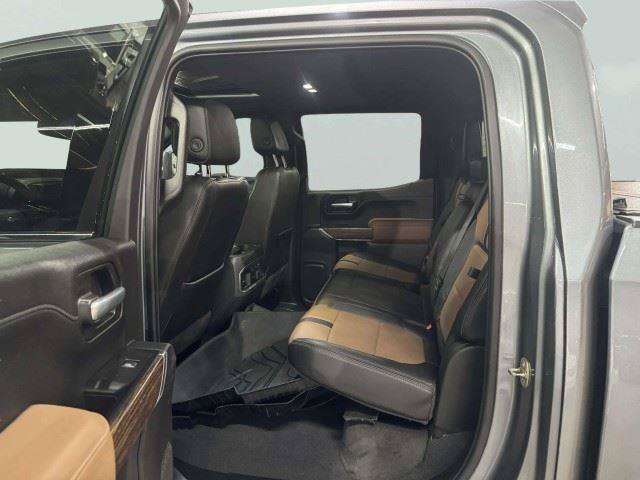 Used 2021 Chevrolet Silverado 1500 High Country w/ Technology Package AWD/4WD image 29