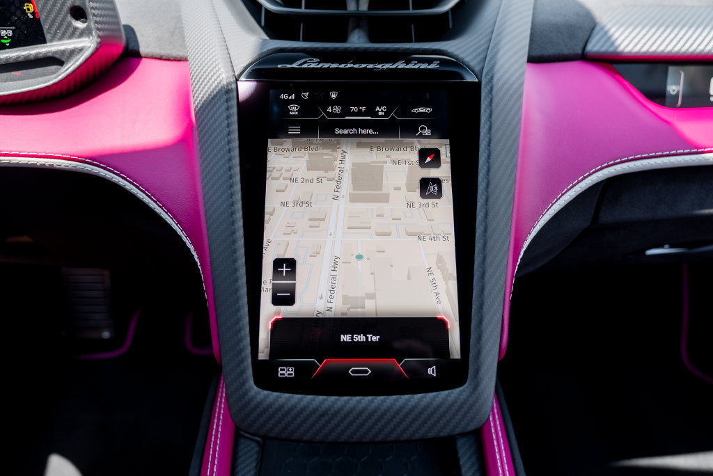 Used 2025 Lamborghini Revuelto AWD/4WD image 68