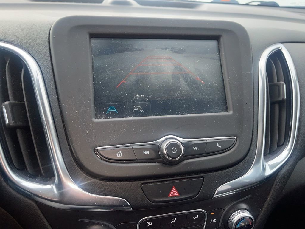 Used 2018 Chevrolet Equinox LT image 23