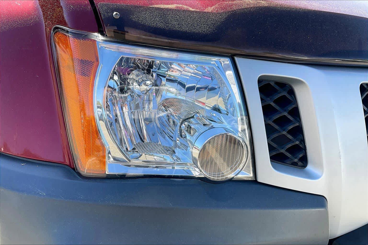 Used 2013 Nissan Xterra PRO-4X AWD/4WD image 25