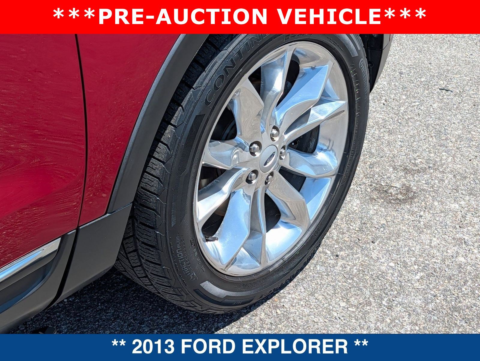 Used 2013 Ford Explorer XLT image 12
