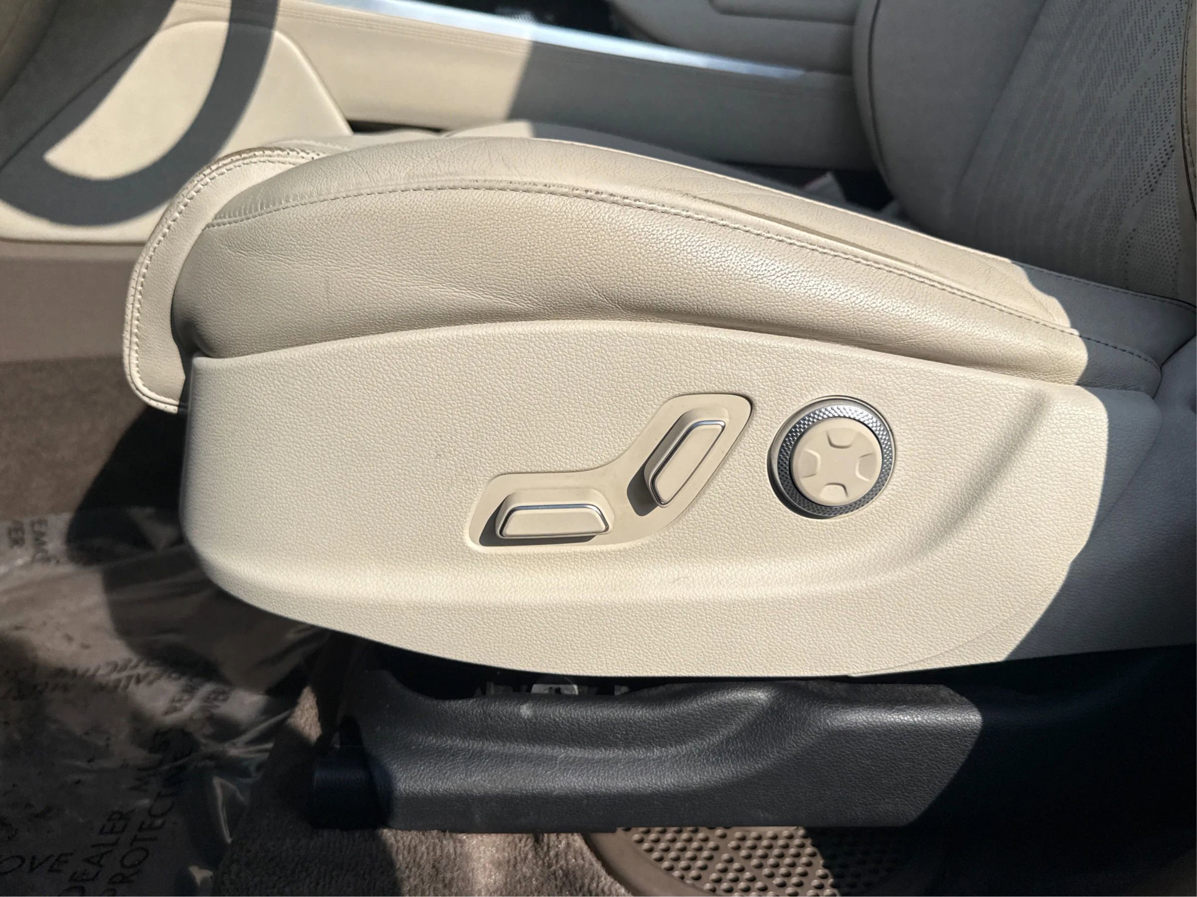 Used 2021 Genesis GV80 2.5T w/ Advanced Package 02 image 40