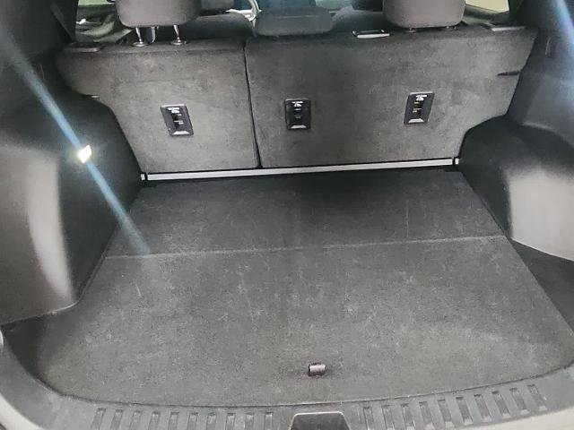 Used 2025 Chevrolet Equinox LT FWD image 30