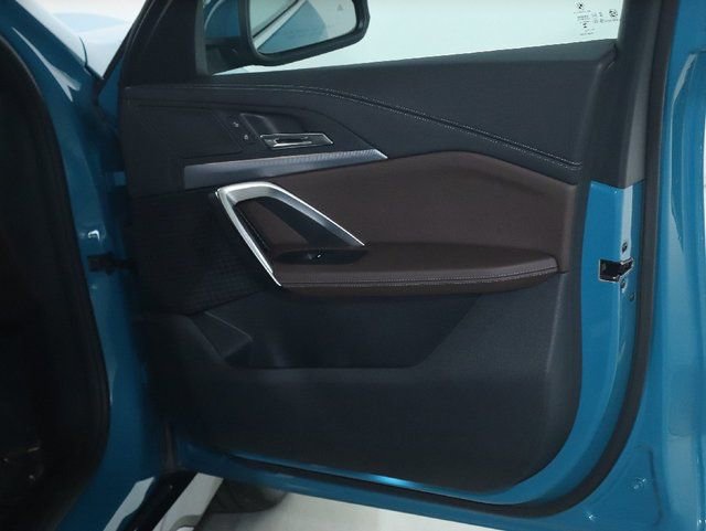 Used 2025 BMW X1 xDrive28i AWD/4WD image 44