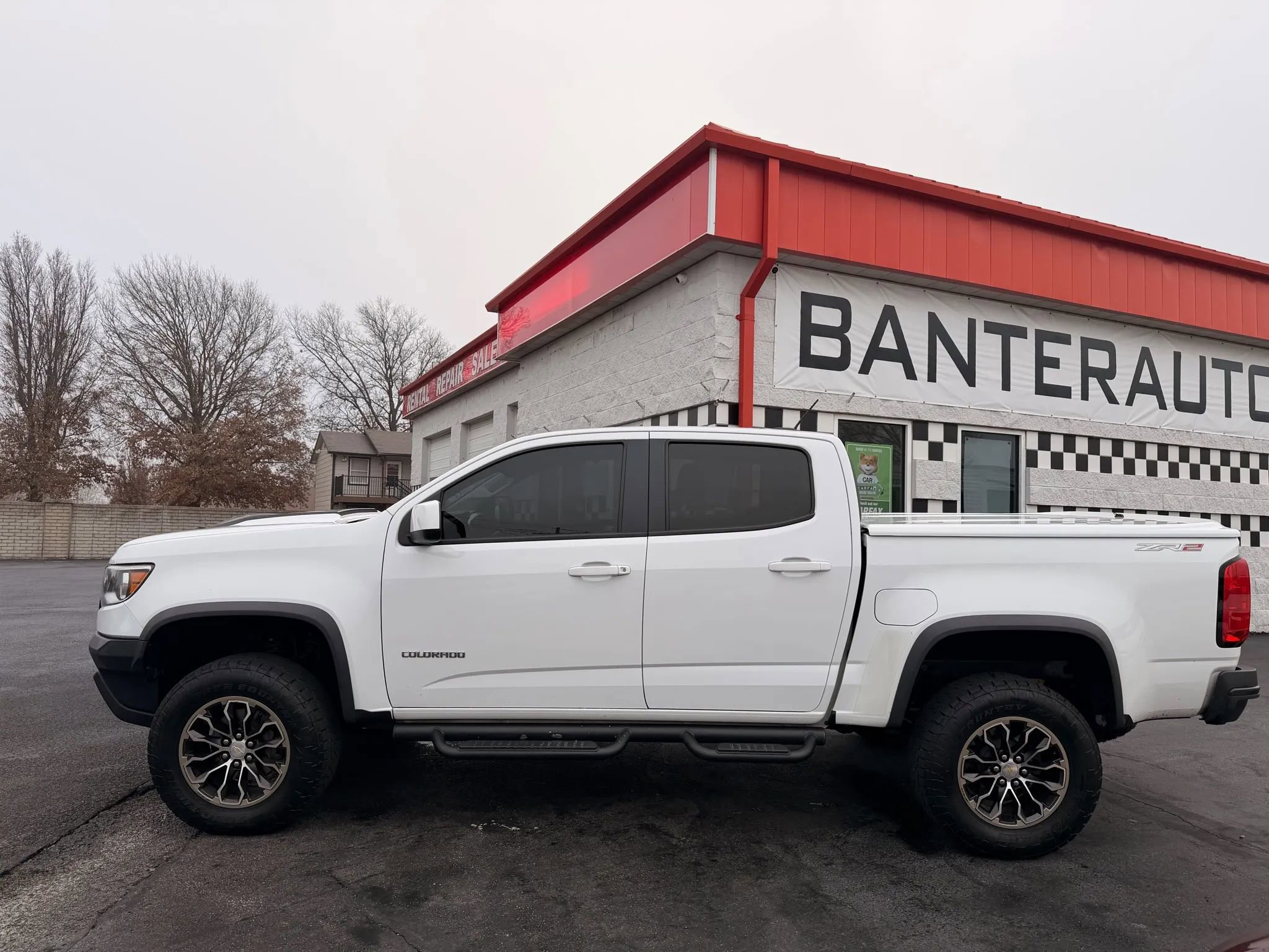 Used 2018 Chevrolet Colorado ZR2 AWD/4WD image 2