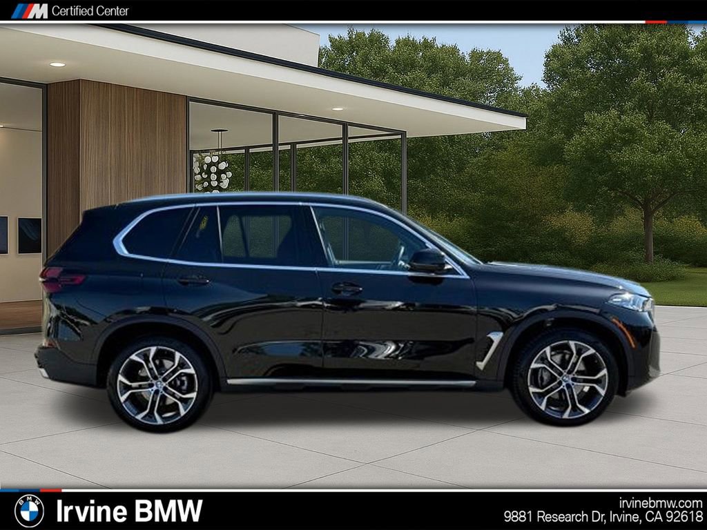 Used 2026 BMW X5 sDrive40i w/ Premium Package image 7
