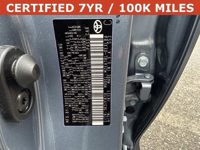 Used 2025 Toyota Corolla LE FWD image 29