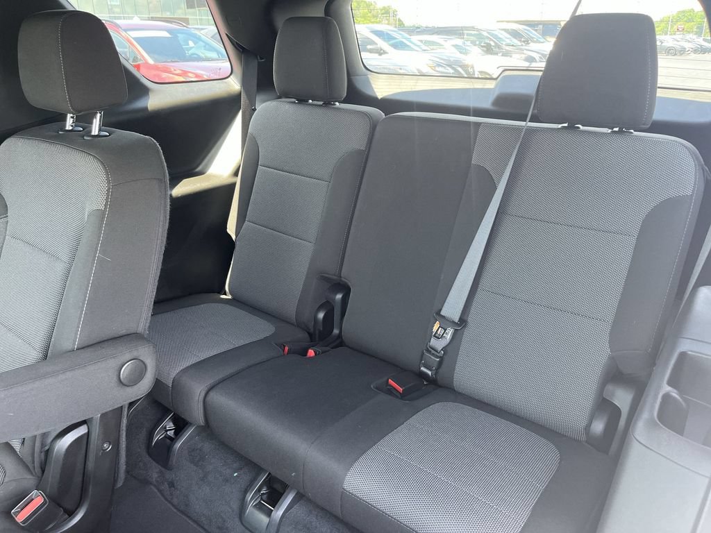 Used 2023 Chevrolet Traverse LT AWD/4WD image 29