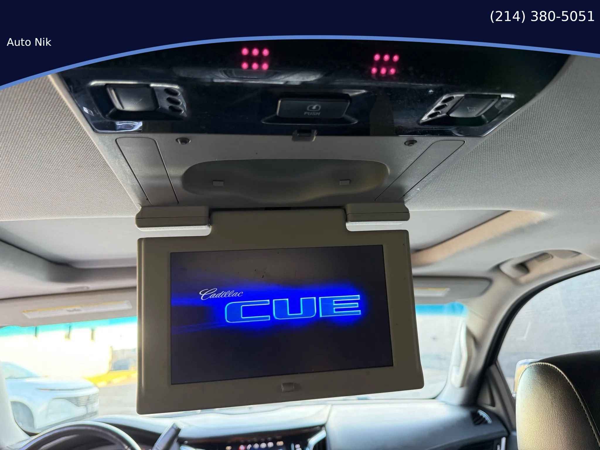 Used 2018 Cadillac Escalade Premium Luxury RWD image 27