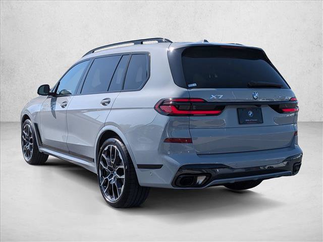 Used 2025 BMW X7 xDrive40i w/ M Sport Package AWD/4WD image 8