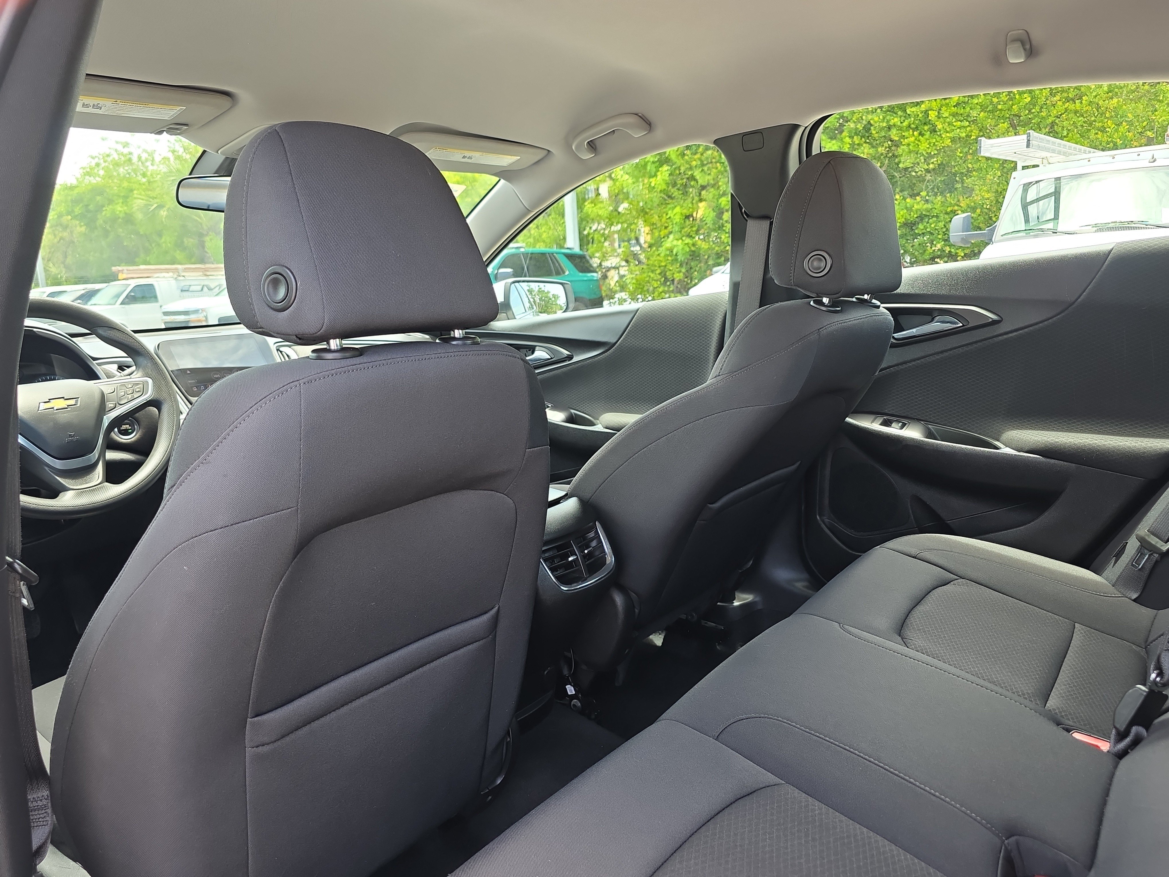Used 2022 Chevrolet Malibu LT FWD image 14