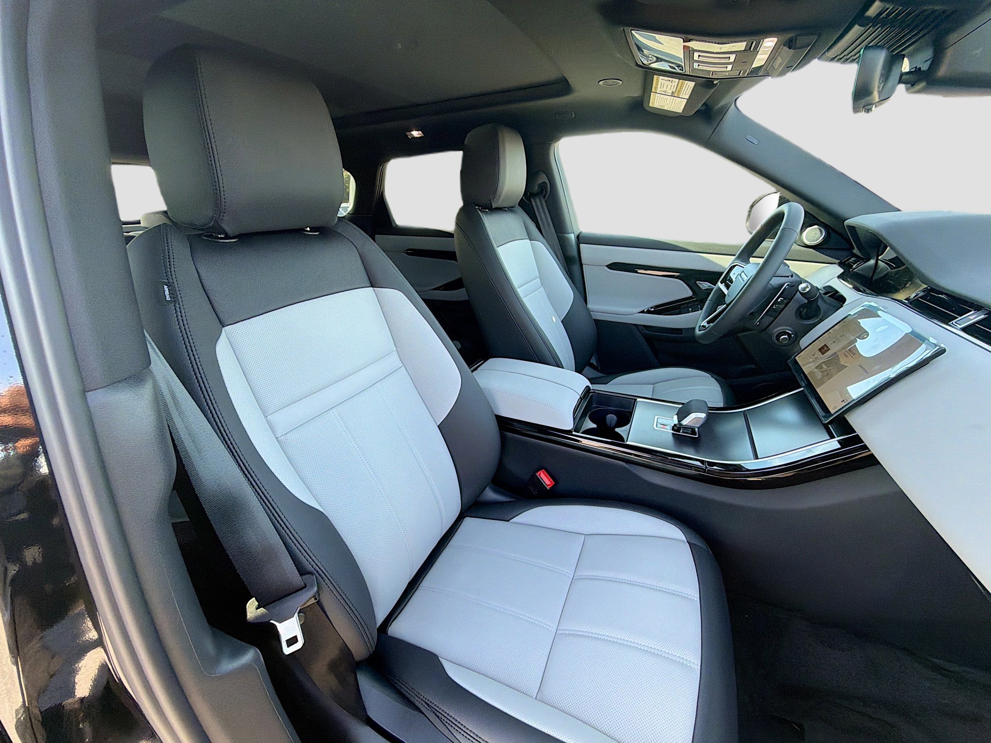 New 2026 Land Rover Range Rover Evoque Dynamic SE image 15