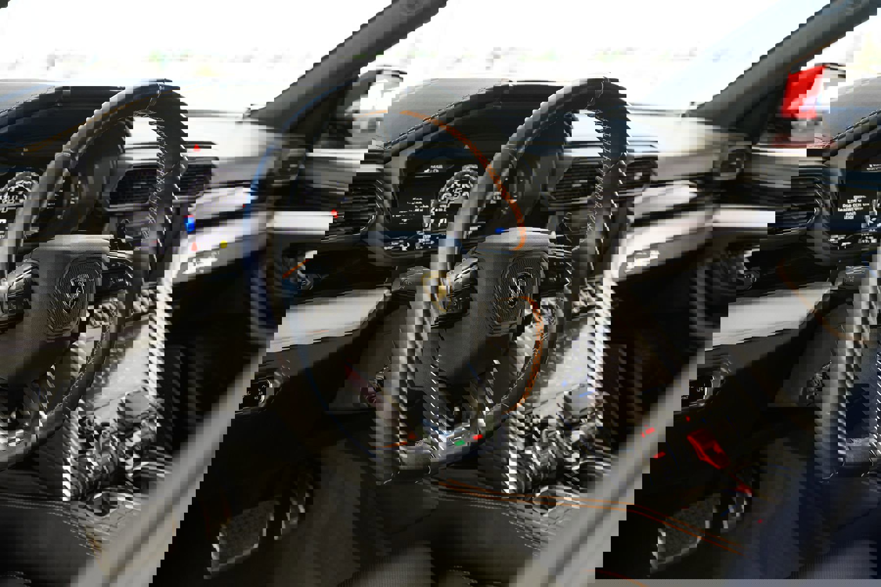 Used 2019 Lamborghini Urus image 36